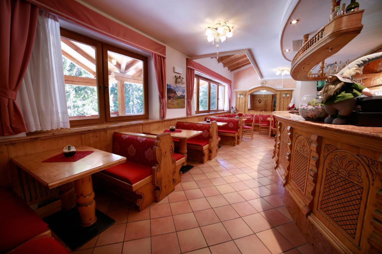 Hotel Fantelli Folgarida Eksteriør bilde