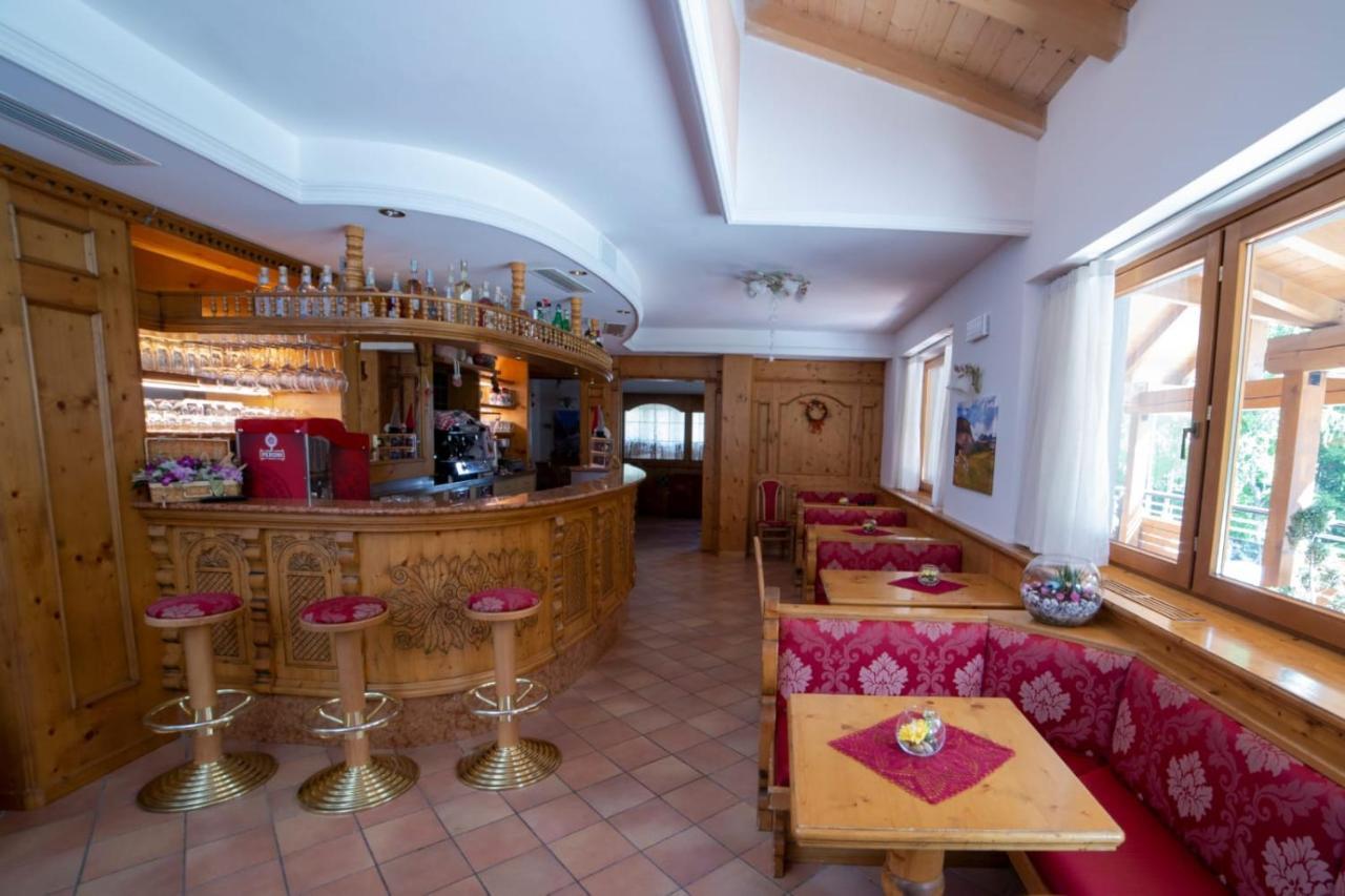 Hotel Fantelli Folgarida Eksteriør bilde