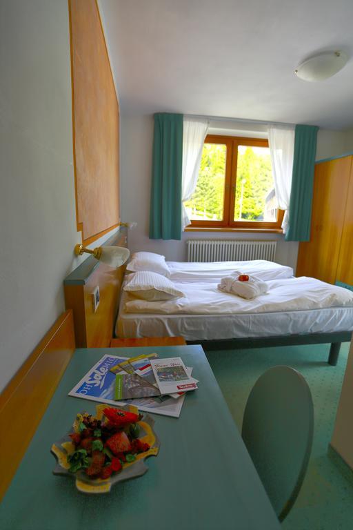Hotel Fantelli Folgarida Eksteriør bilde